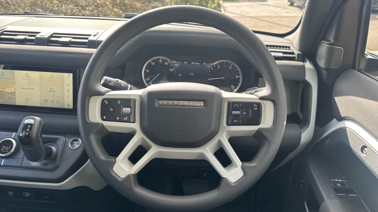 Land Rover Defender 90 Diesel 3.0 D250 Hard Top Auto